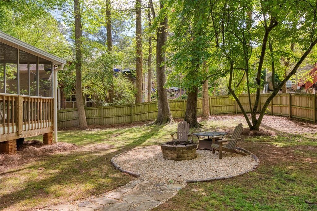 3719 Northbrook Court