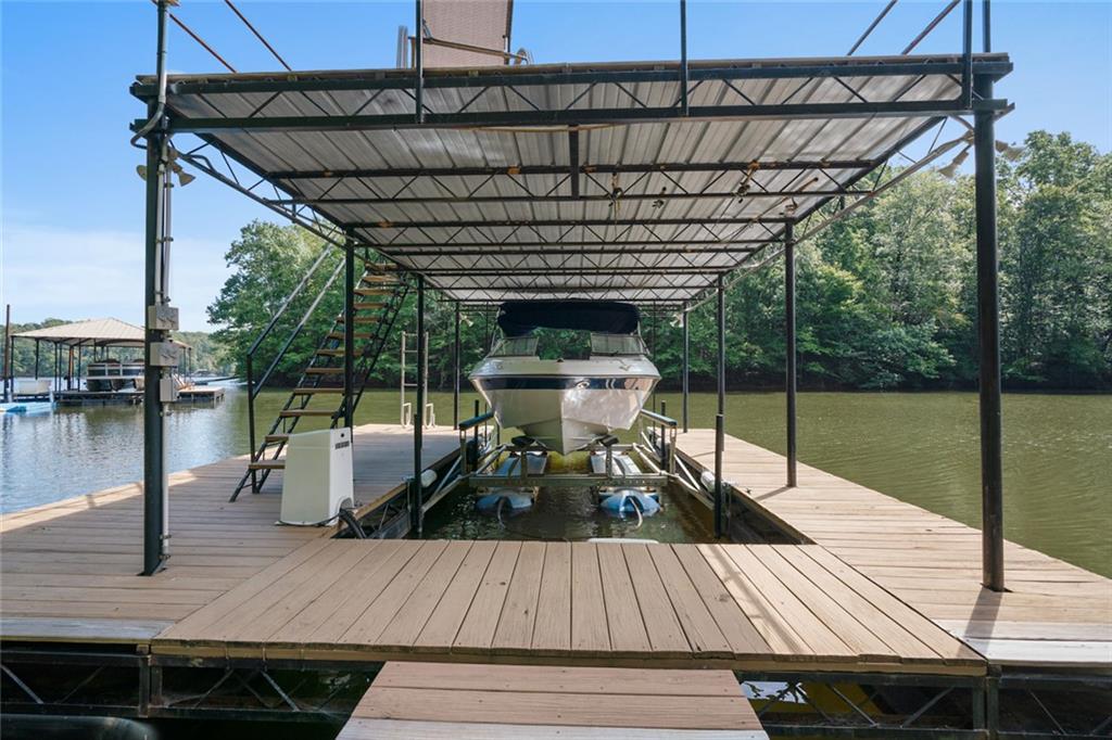 3864 Corinth Drive