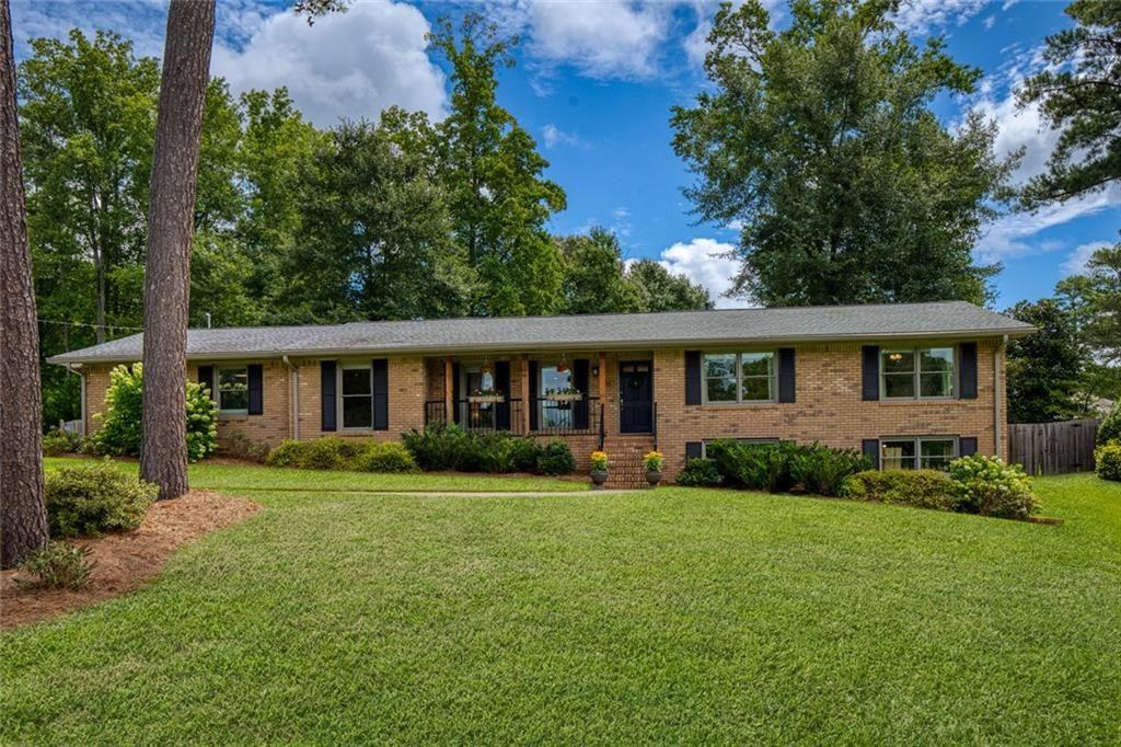 3847 Cloudland Drive Drive SE