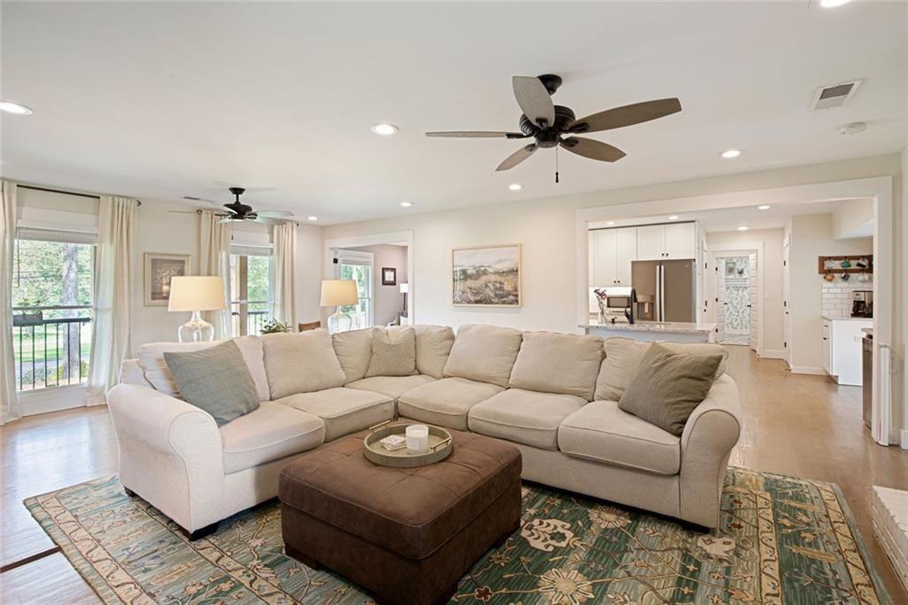 3847 Cloudland Drive Drive SE