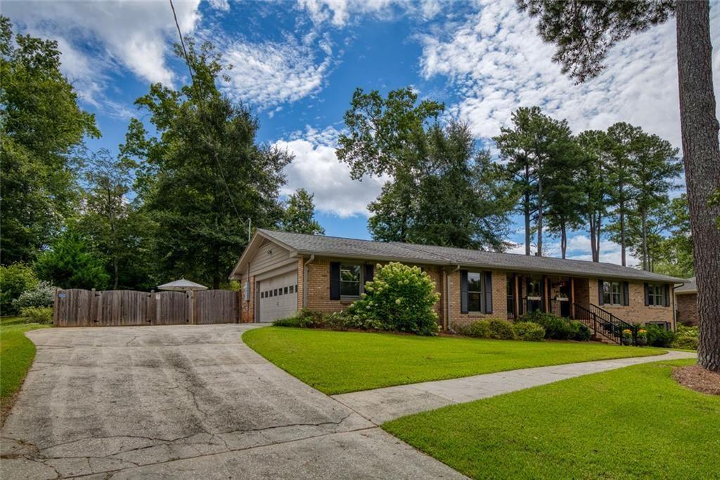 3847 Cloudland Drive Drive SE