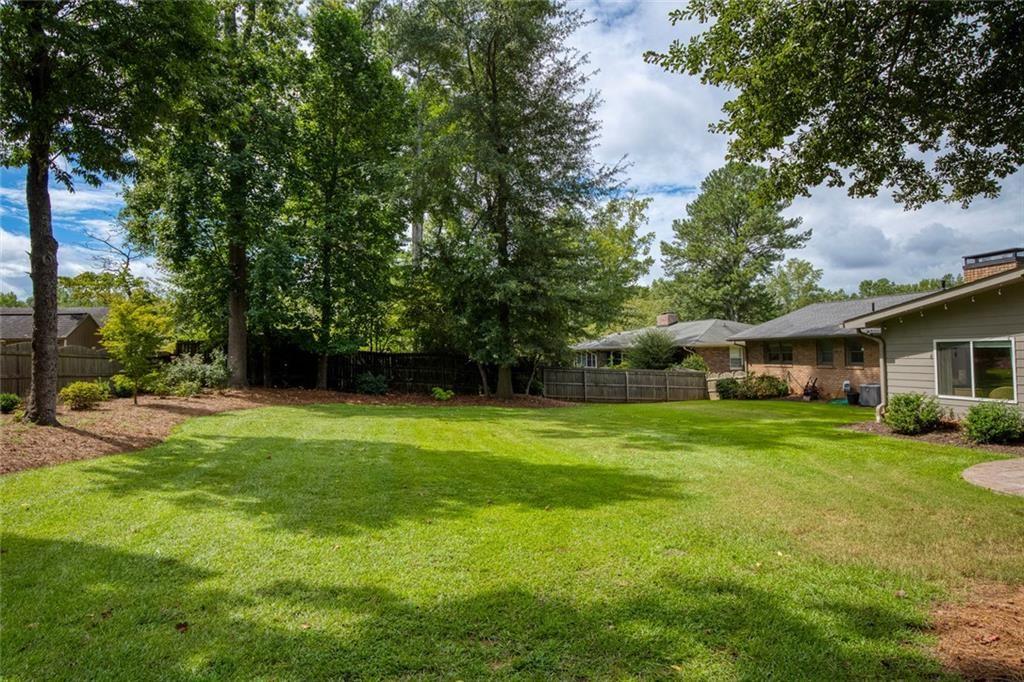 3847 Cloudland Drive Drive SE