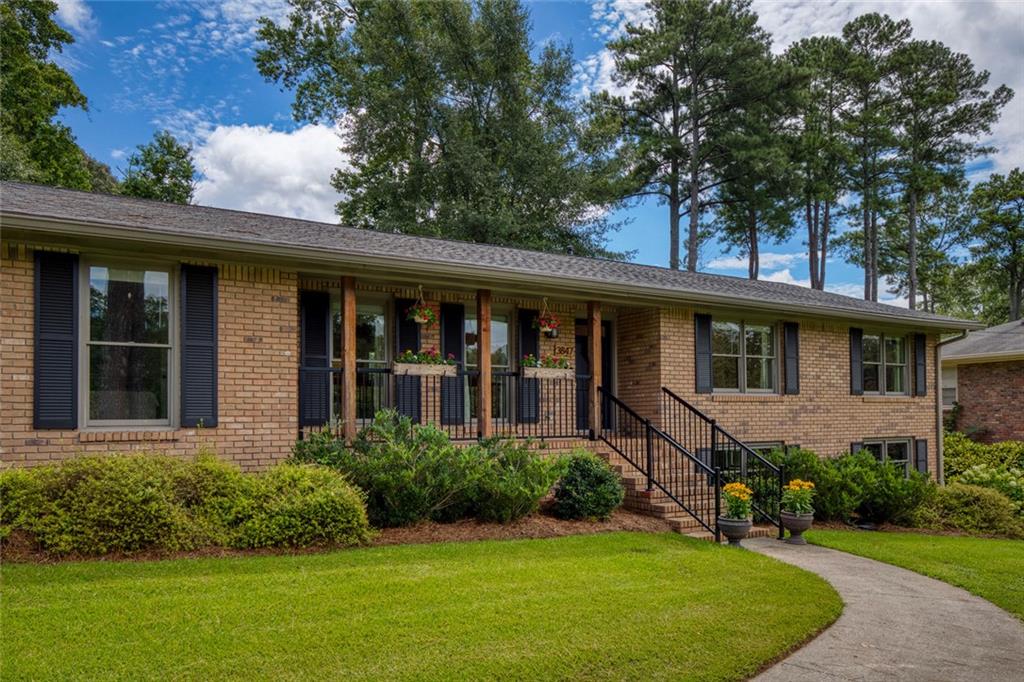 3847 Cloudland Drive Drive SE