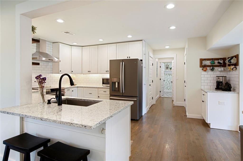 3847 Cloudland Drive Drive SE