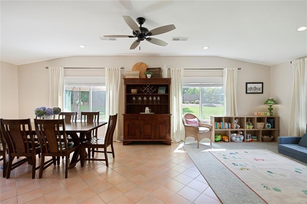 3847 Cloudland Drive Drive SE