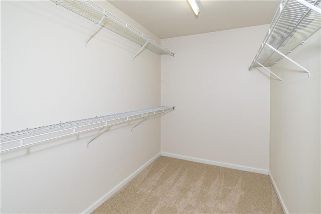 3595 Moor Pointe Drive