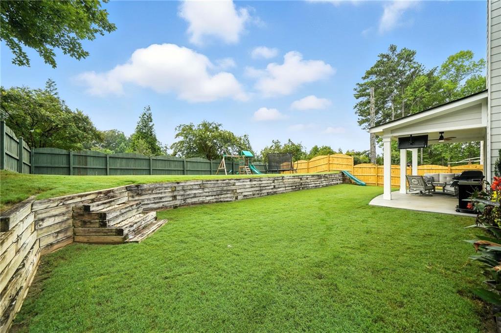 4833 Edinburgh Drive