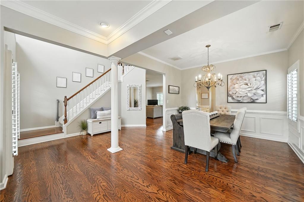 4833 Edinburgh Drive
