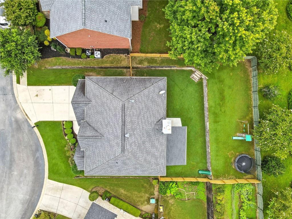 4833 Edinburgh Drive