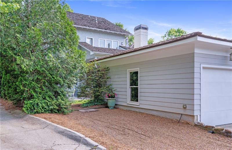 6575 Eli Davis Road