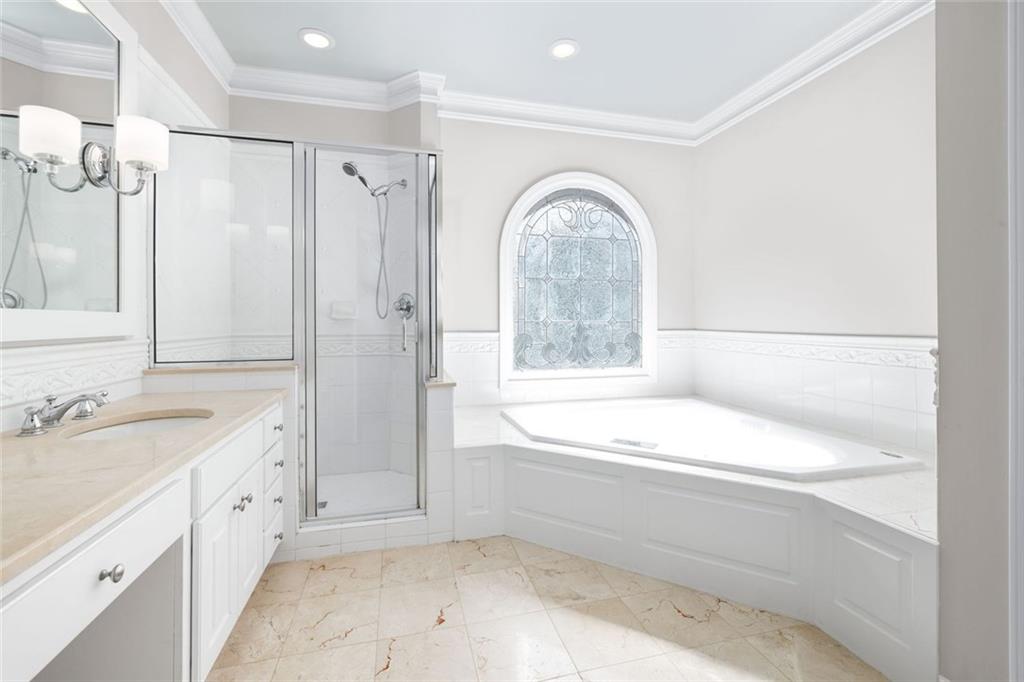 3469 Chaselton Court
