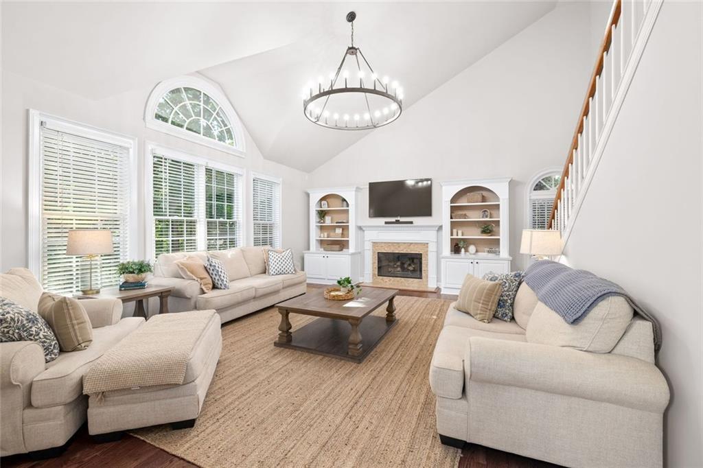 3469 Chaselton Court