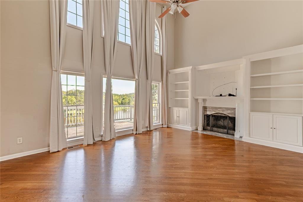 7273 Meadow Point Drive Drive