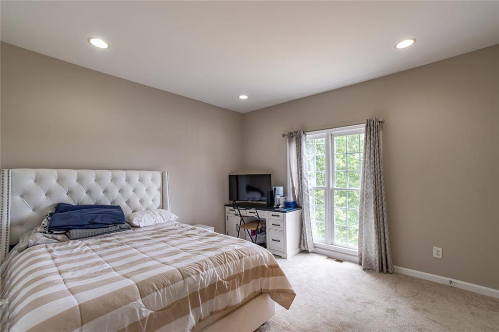 7273 Meadow Point Drive Drive