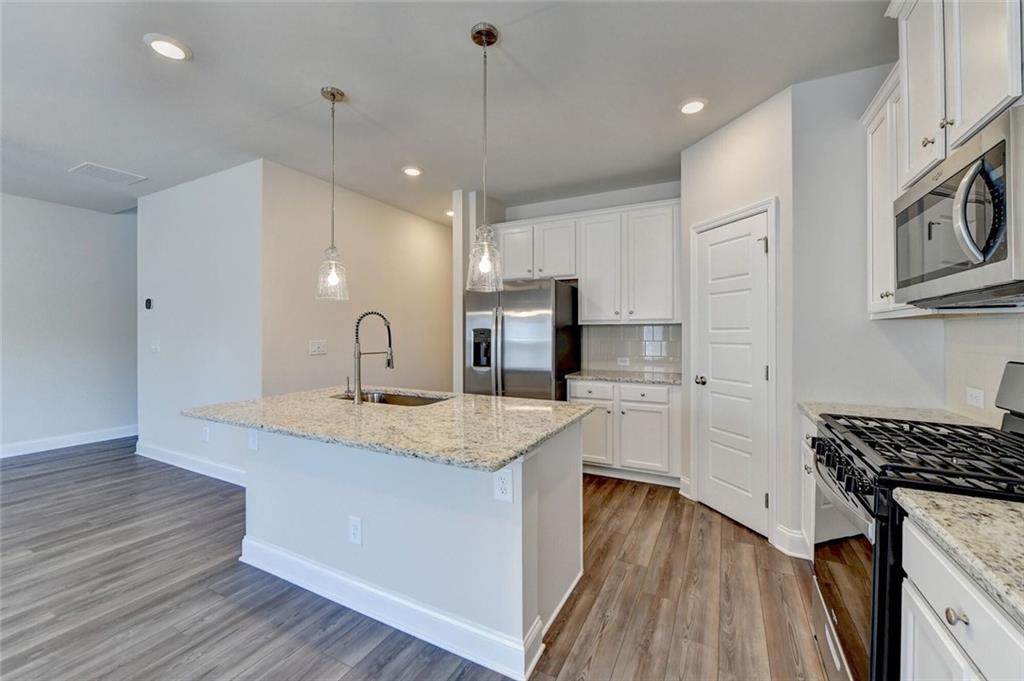 212 Station Overlook Drive