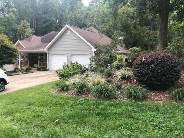 3305 Cove Creek Lane