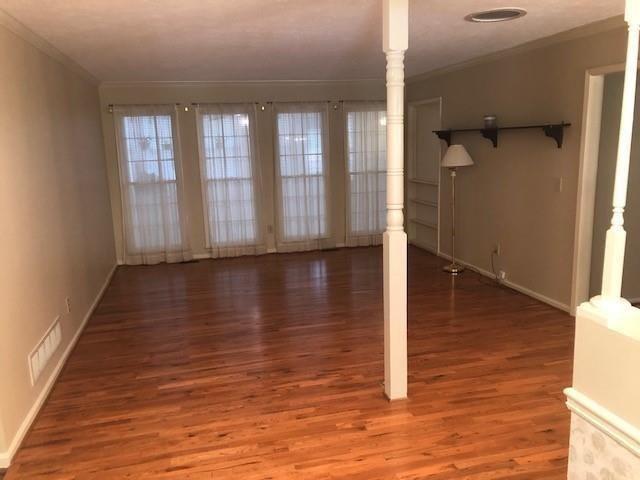 3305 Cove Creek Lane