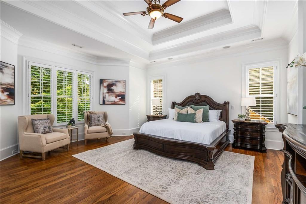 5505 Long Island Drive NW