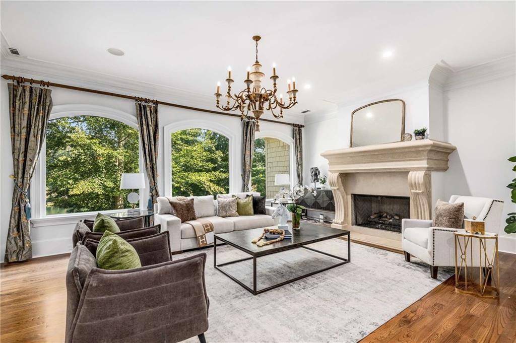 5505 Long Island Drive NW