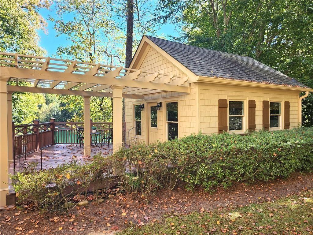 5505 Long Island Drive NW