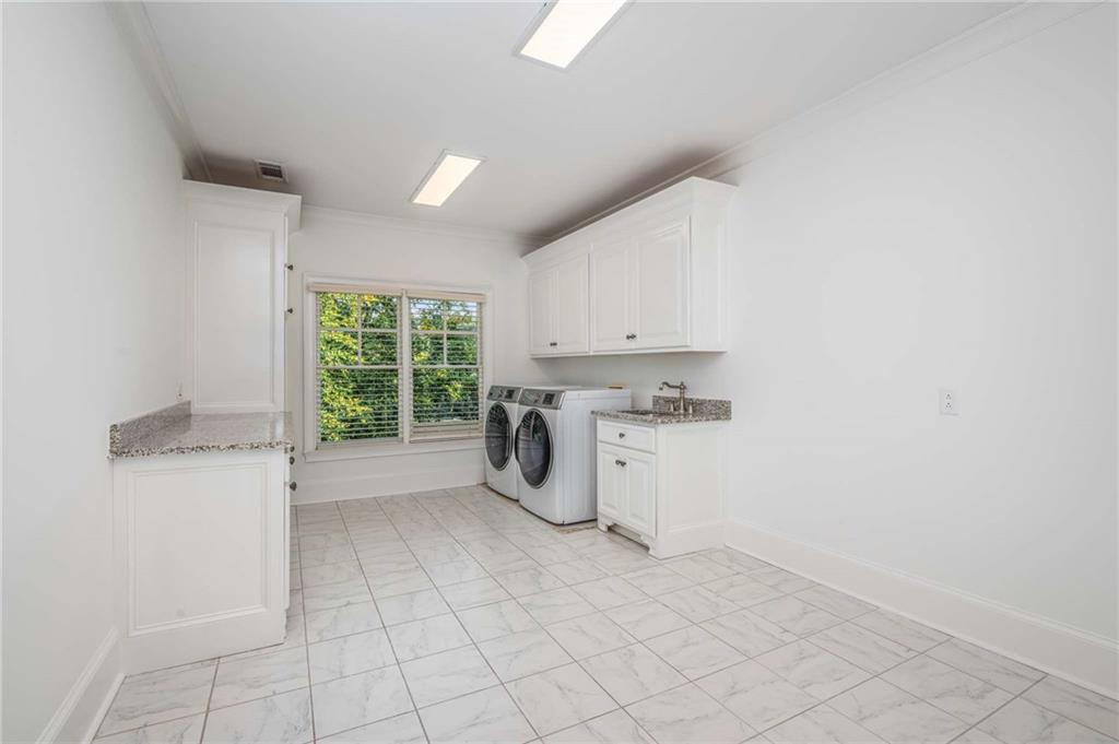 5505 Long Island Drive NW