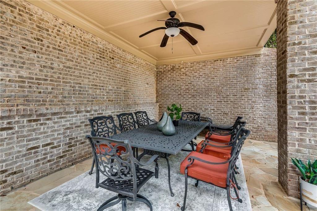 5505 Long Island Drive NW