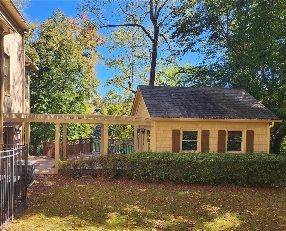 5505 Long Island Drive NW