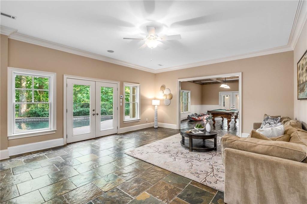 5505 Long Island Drive NW