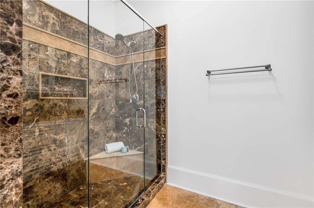 5505 Long Island Drive NW