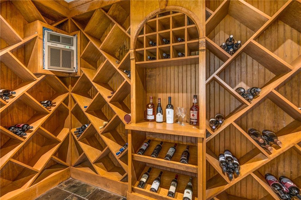 5505 Long Island Drive NW