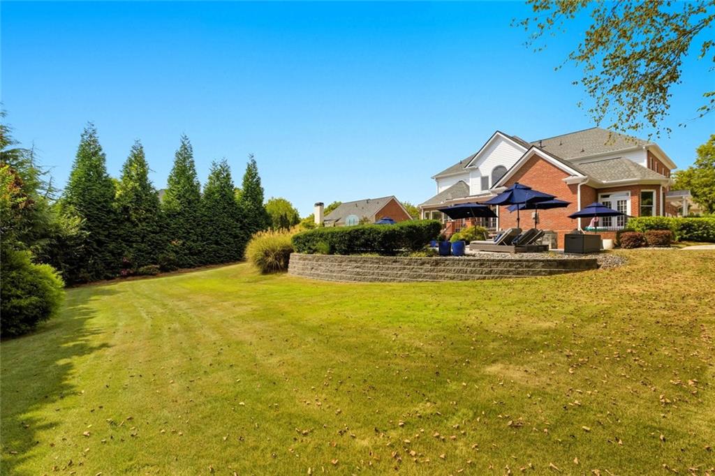 1094 Meadow Bluff Terrace