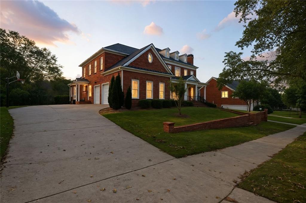 1094 Meadow Bluff Terrace