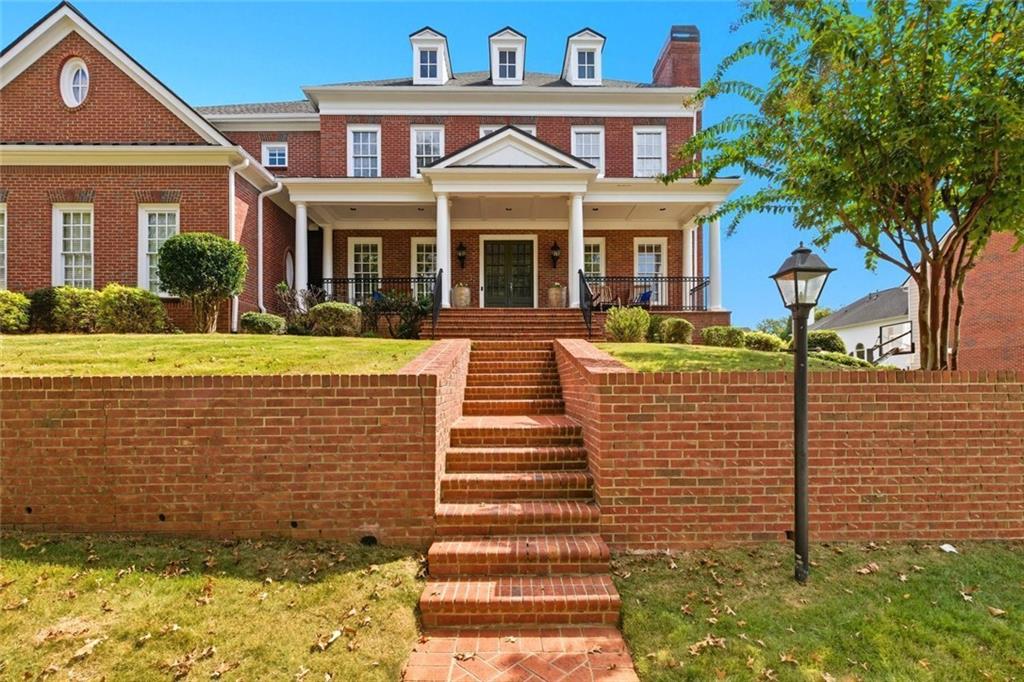 1094 Meadow Bluff Terrace