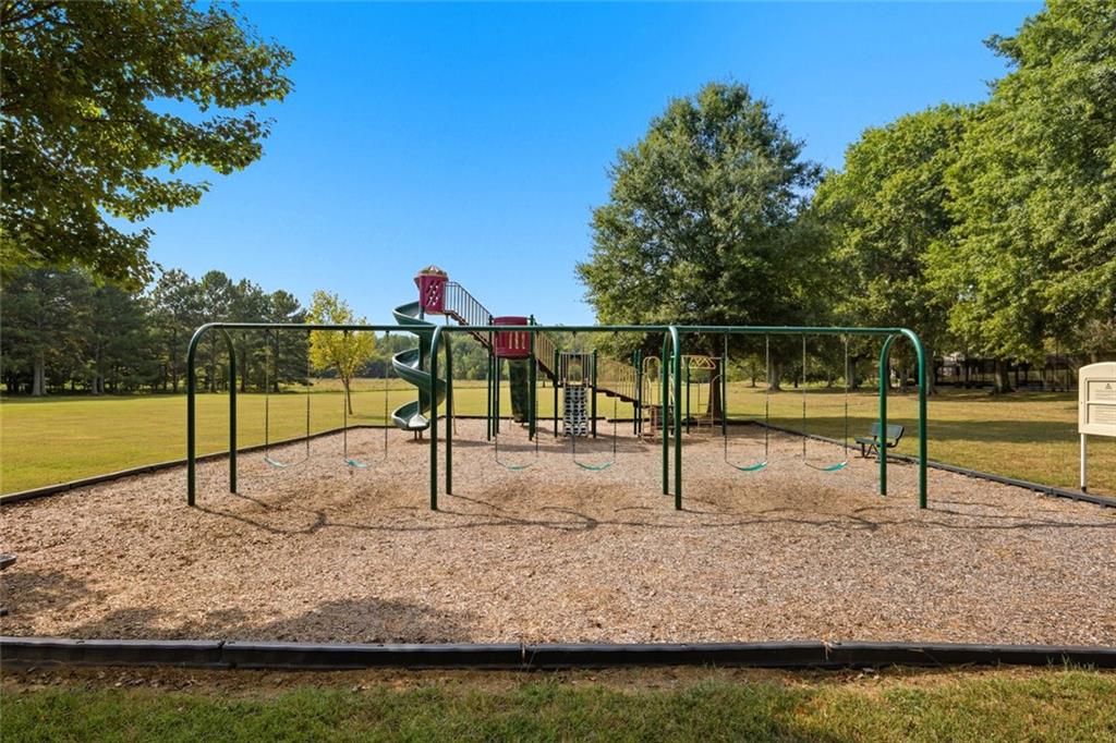 1094 Meadow Bluff Terrace