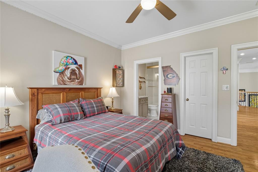 1094 Meadow Bluff Terrace