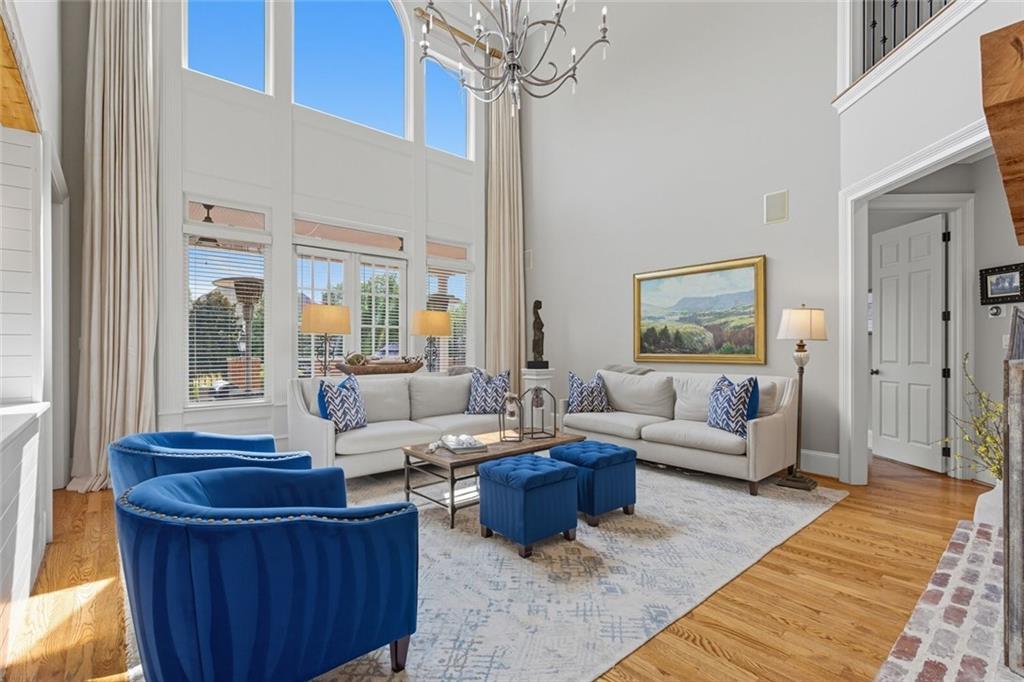 1094 Meadow Bluff Terrace