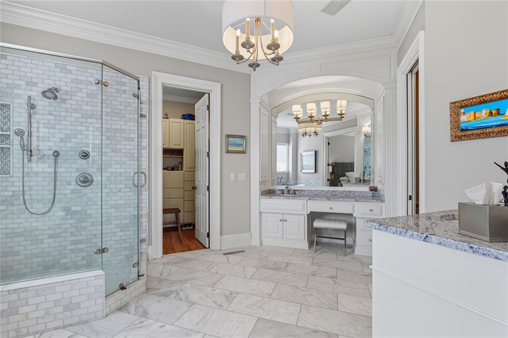 1094 Meadow Bluff Terrace