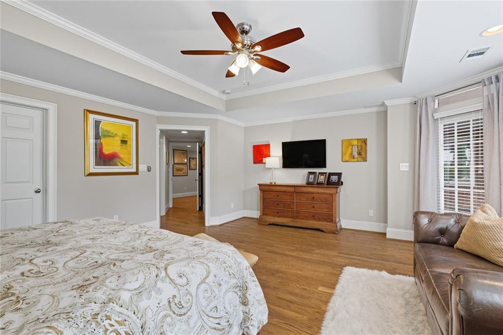 1094 Meadow Bluff Terrace