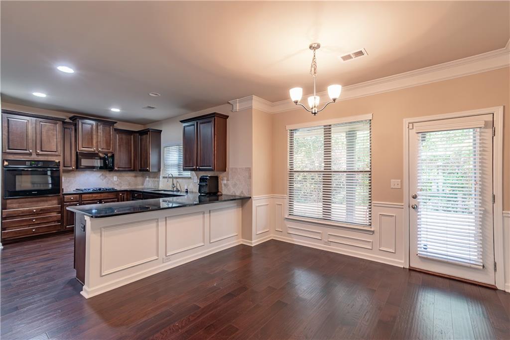 5785 Sawgrass Circle