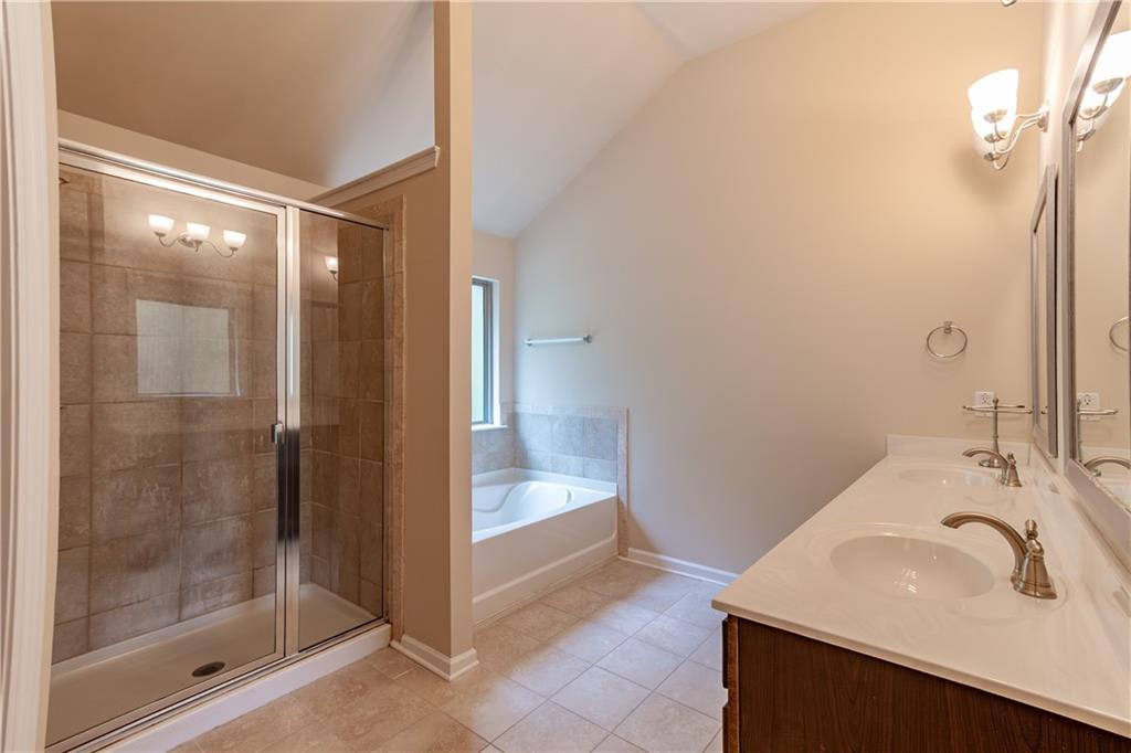 5785 Sawgrass Circle