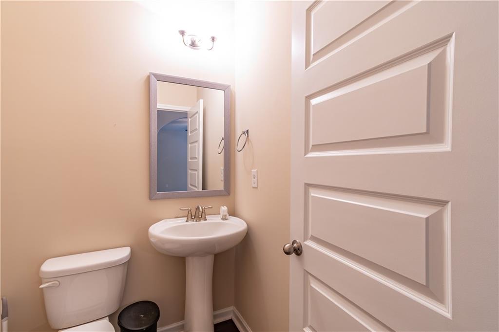 5785 Sawgrass Circle