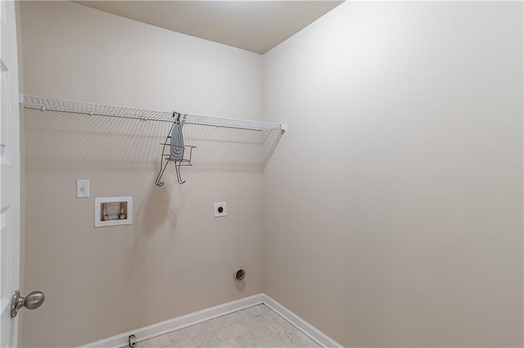 5785 Sawgrass Circle