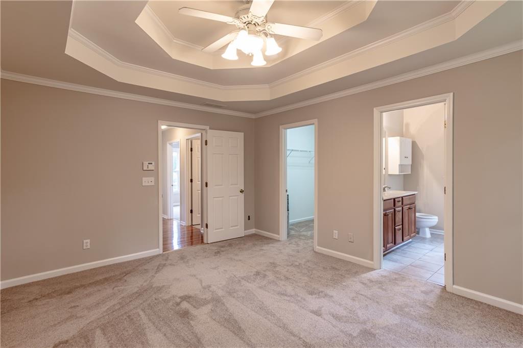 705 Oxford Crest Court NW