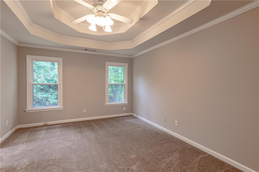 705 Oxford Crest Court NW