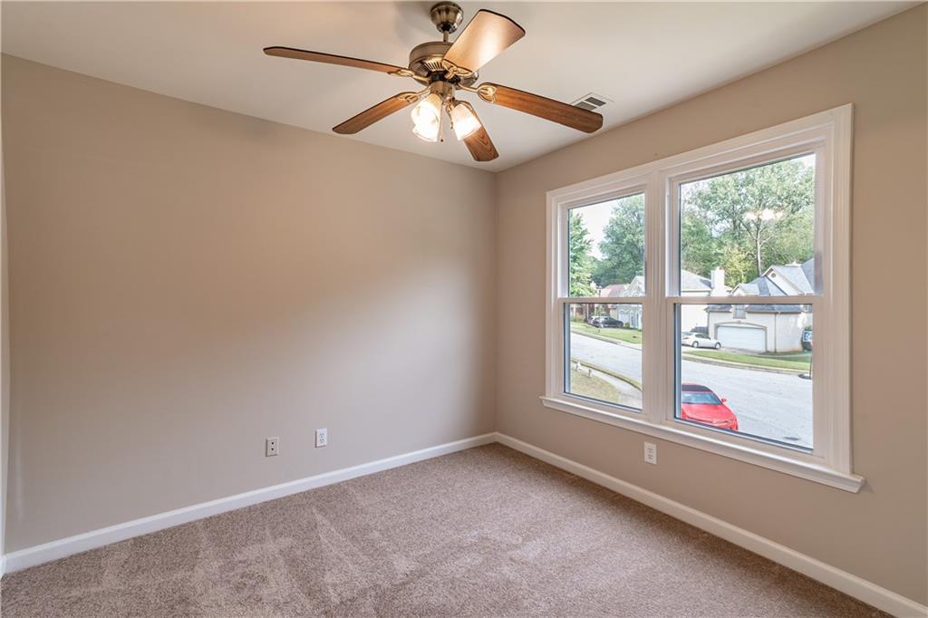 705 Oxford Crest Court NW