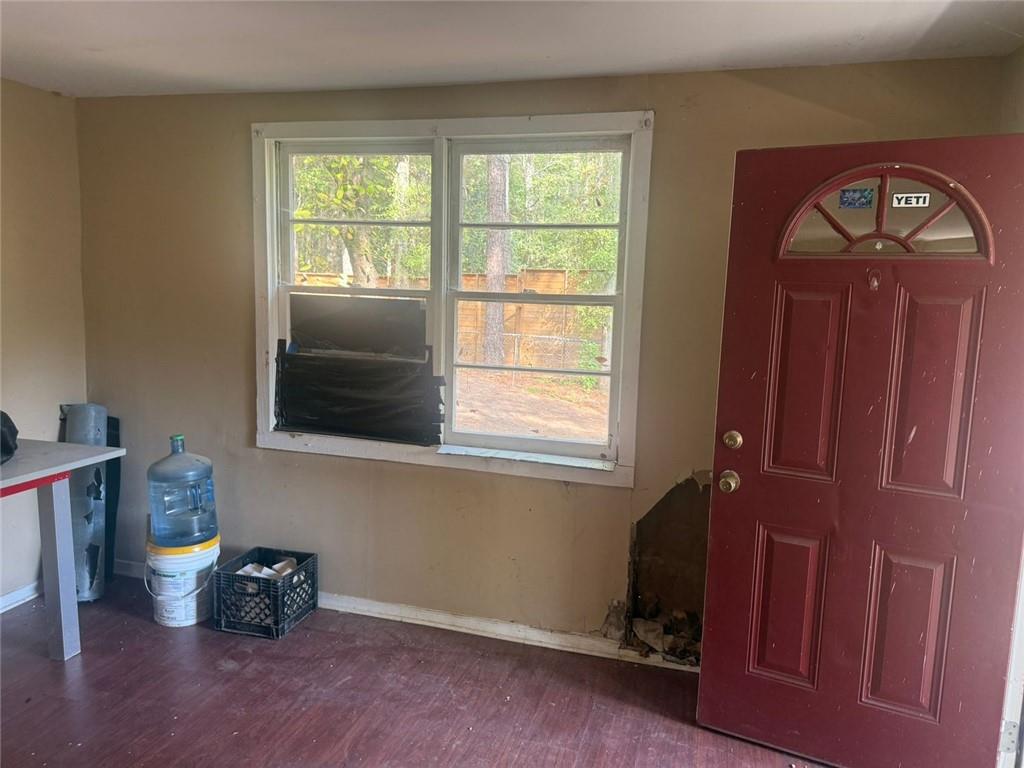 524 S Holly Springs Road