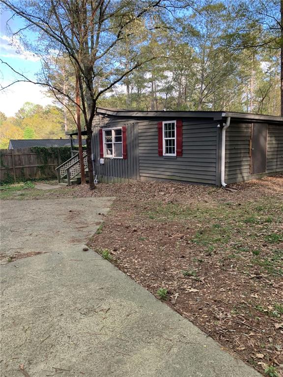 524 S Holly Springs Road