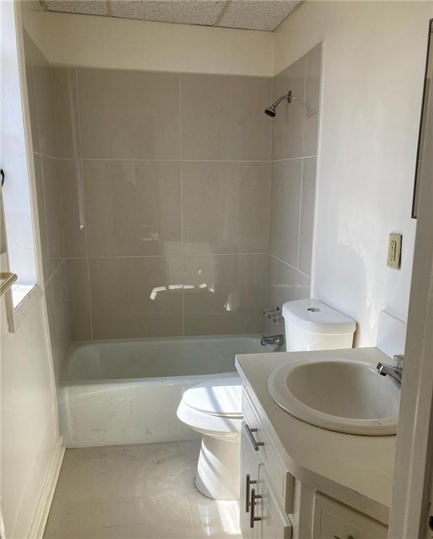 15 29 S Main Street Unit 3