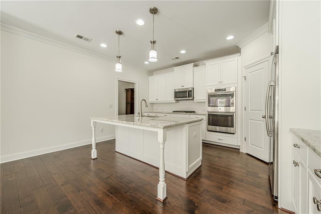 1040 Peyton View Court