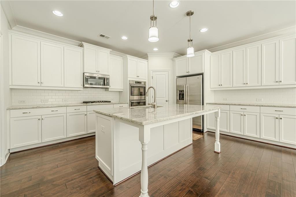 1040 Peyton View Court